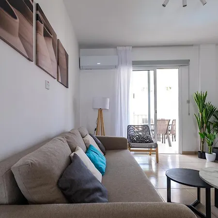 Beautiful 2 Bed Apartment In Paphos Cyprus Exterior photo