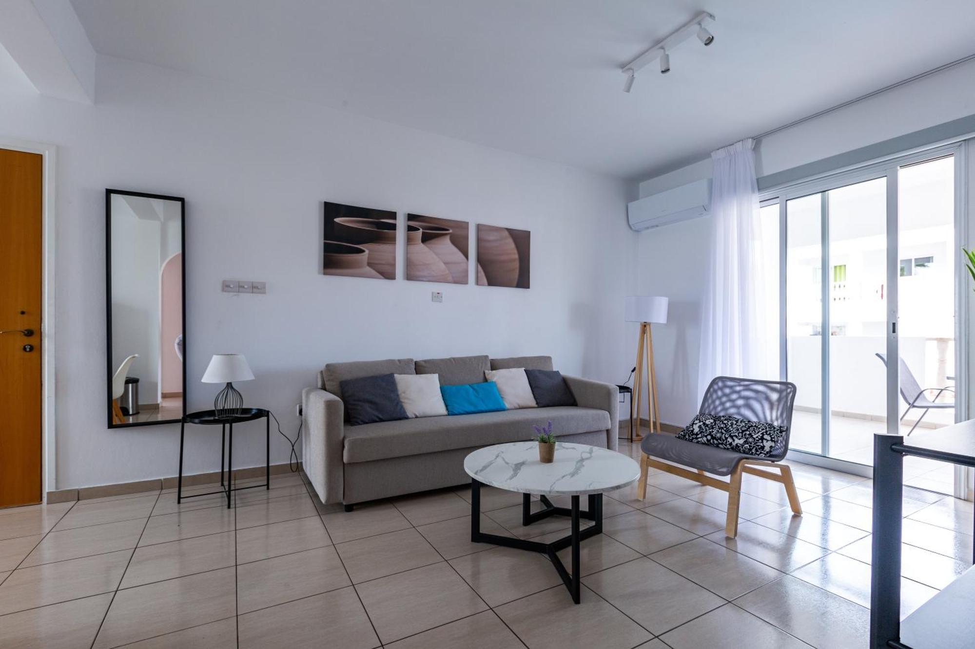 Beautiful 2 Bed In Cyprus * Paphos